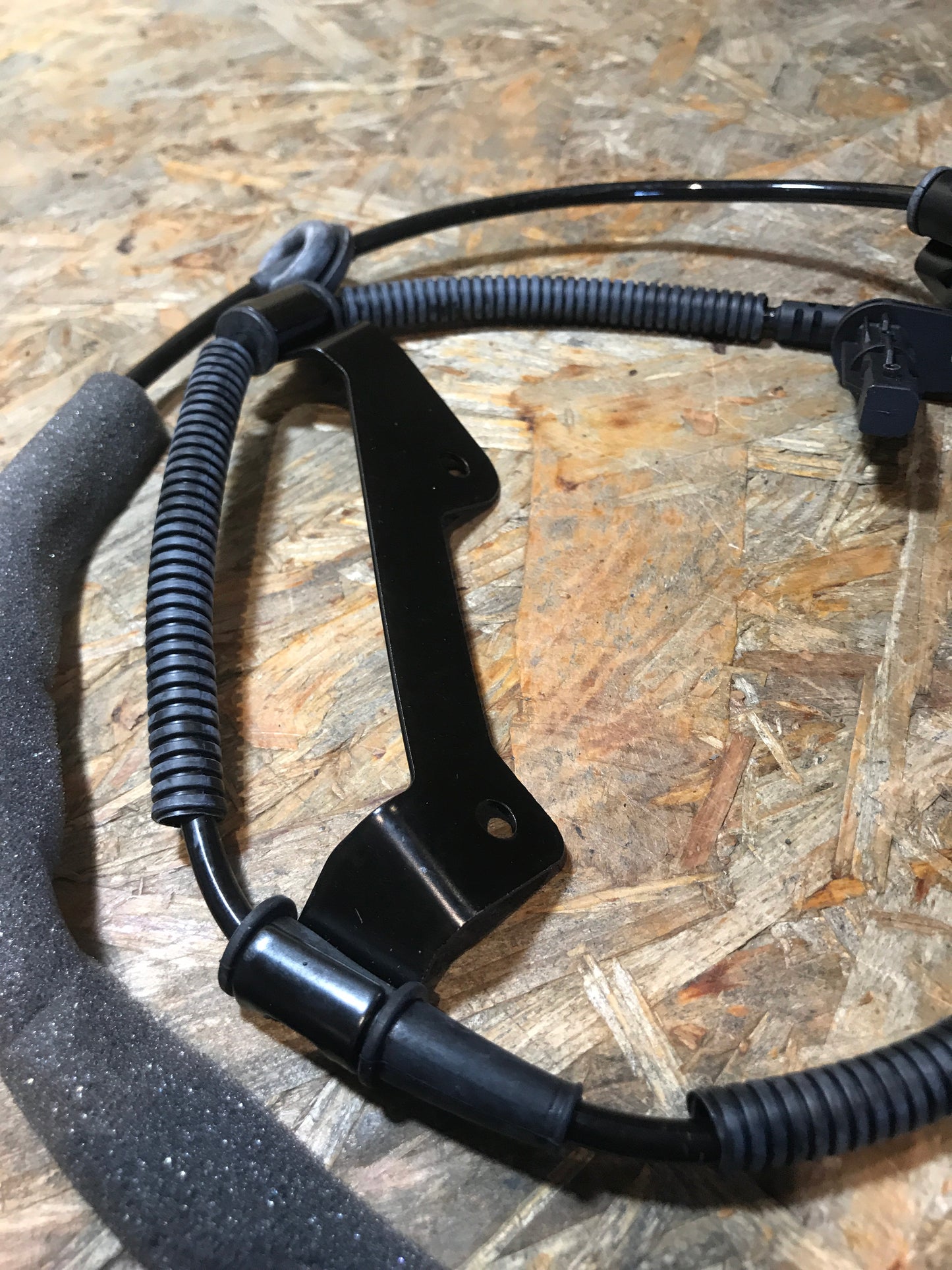 Hyundai Santa FE 2.4 / 3.5L 07-12 ABS-Sensor hinten rechts NEU