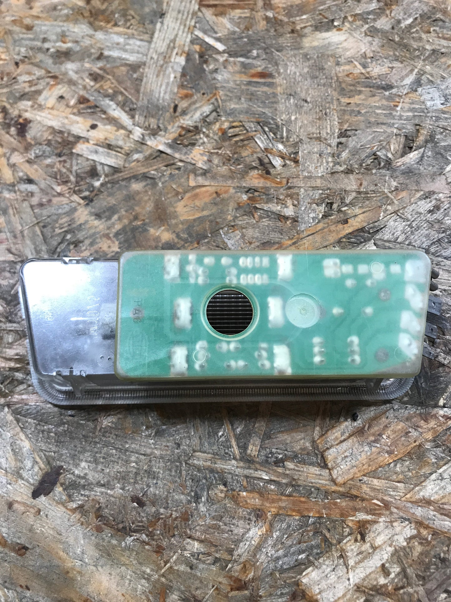 Original Opel Kadett E Ascona C Innenraumleuchte mit verzögerter Ausschaltung NEU