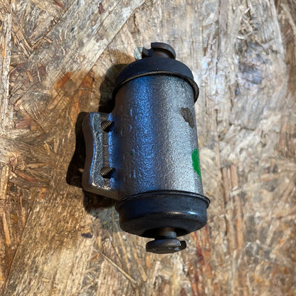 Original GM Opel Kadett D/E Radbremszylinder Neu