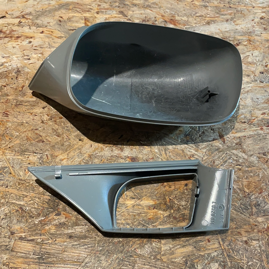 Original GM Opel Calibra Spiegelgehäuse Abdeckung links Neu