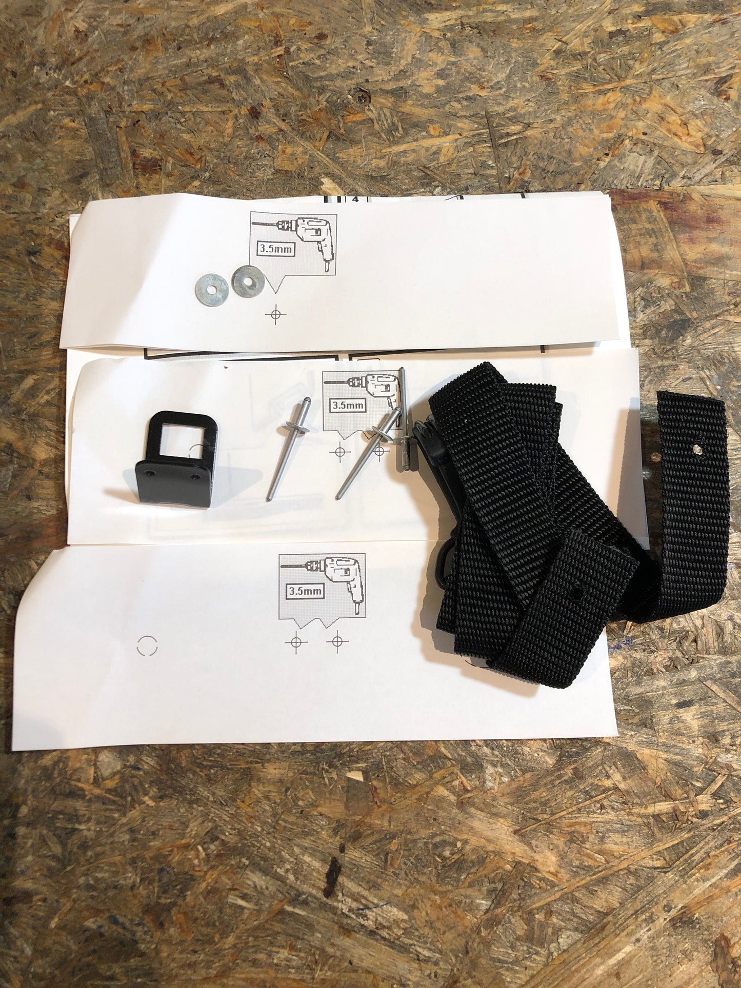 Original GM Opel Frontera Abdeckungsriemen Reserverad Neu