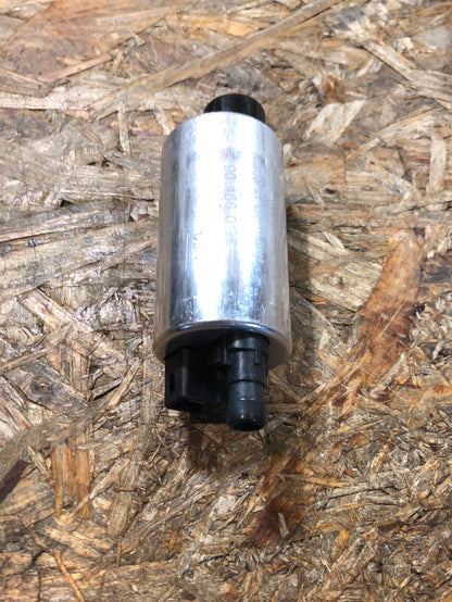 Original GM Opel Omega B 2.5TD Benzinpumpe Neu