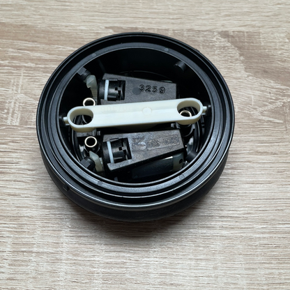 Original GM Opel Kadett E Motor Spiegeleinstellung Neu