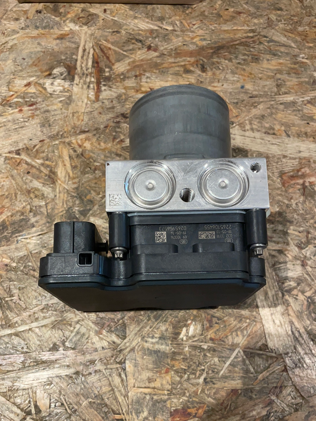 Original GM Opel Astra K ABS-Pumpe Neu