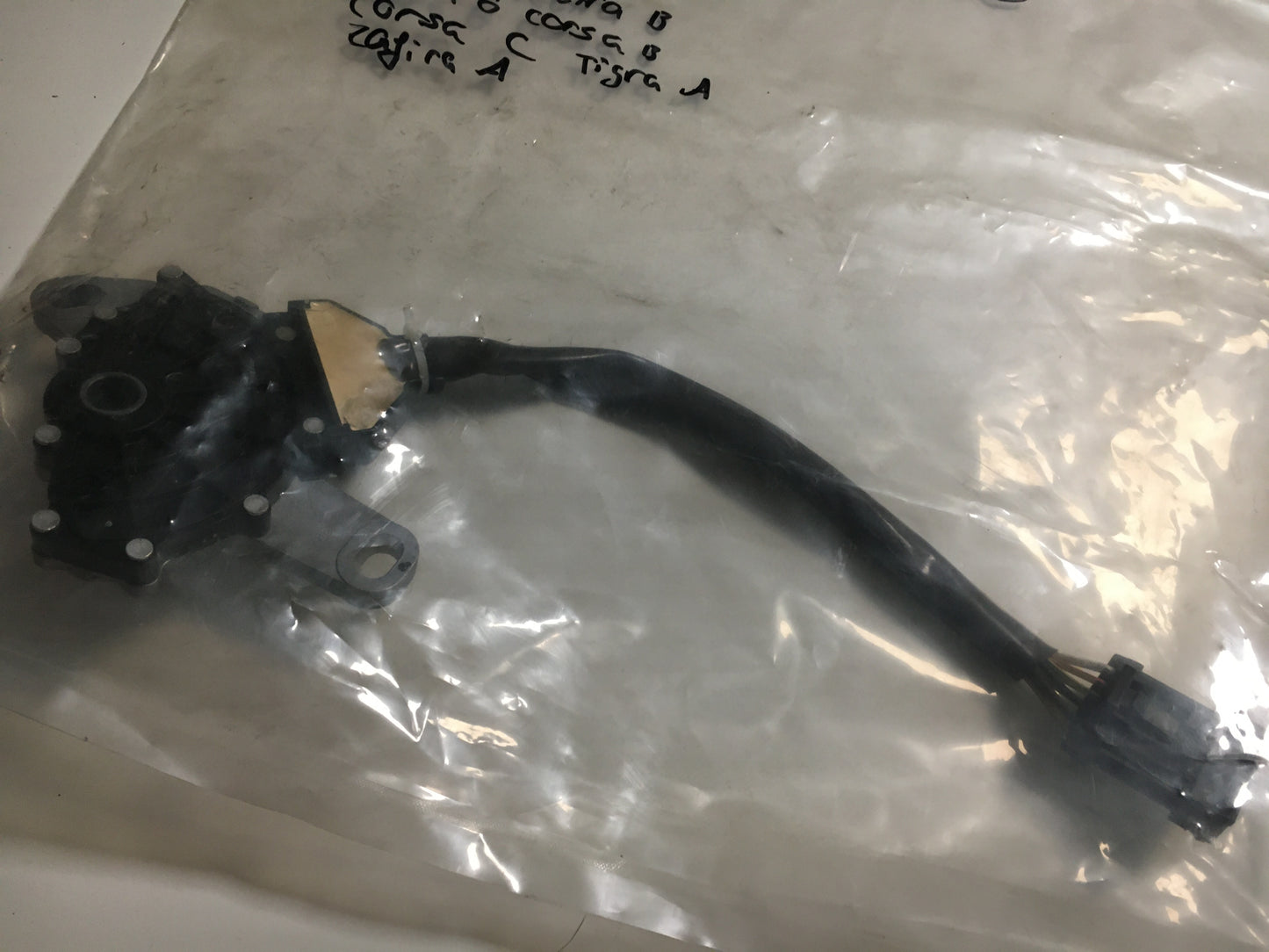 Original Astra H Vectra B UVM . Neutralstart Schalter NEU