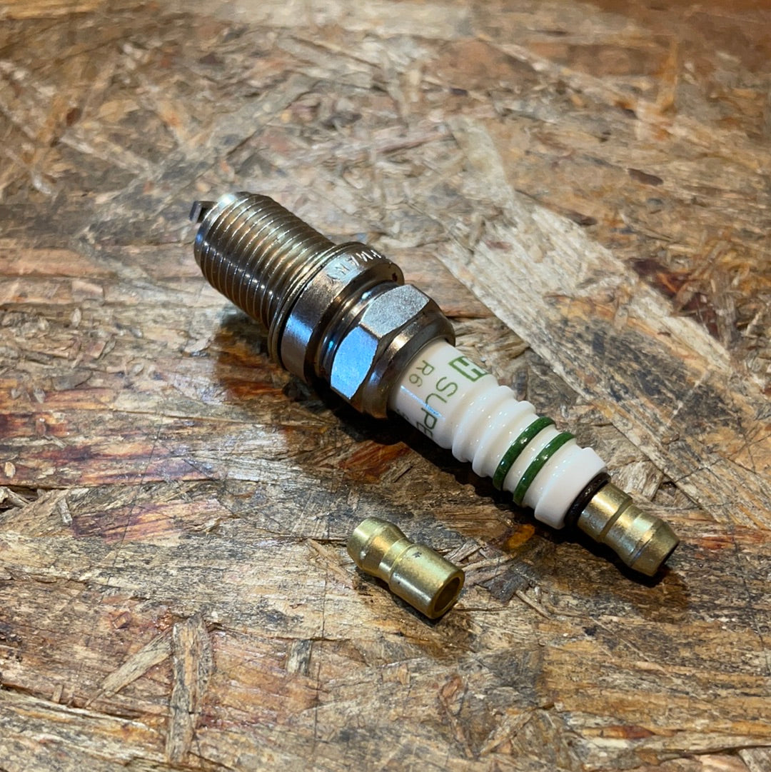 Original GM Opel Monterey 3.2 Chevrolet Cruze Lacetti Nubira Nexia Kalos Zündkerze Neu