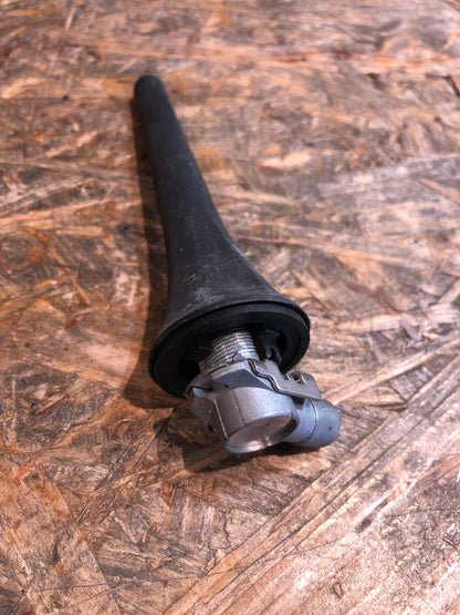 Original GM Opel Corsa B Omega B Vectra B Dachantenne Neu