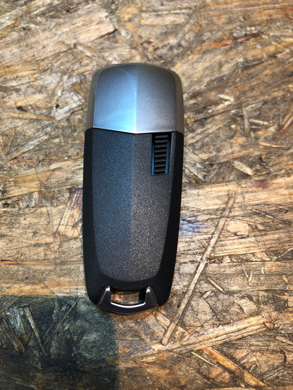 Original GM Opel Astra H Sender Funkfernbedienung Schlüssellose Zentralverriegelung und Startanlage mit Emblem Neu