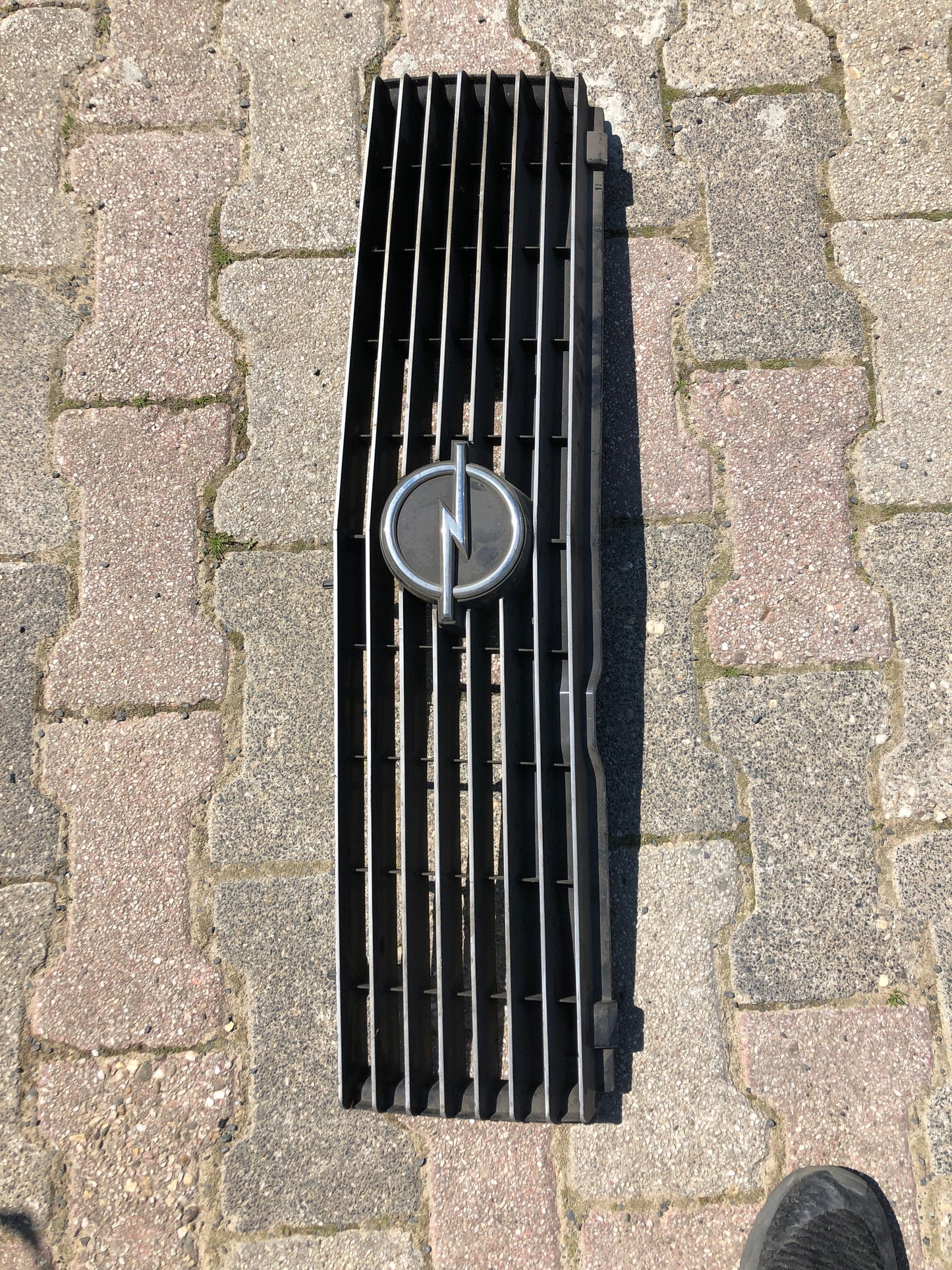 Original Opel Rekord E Frontgrill Neu