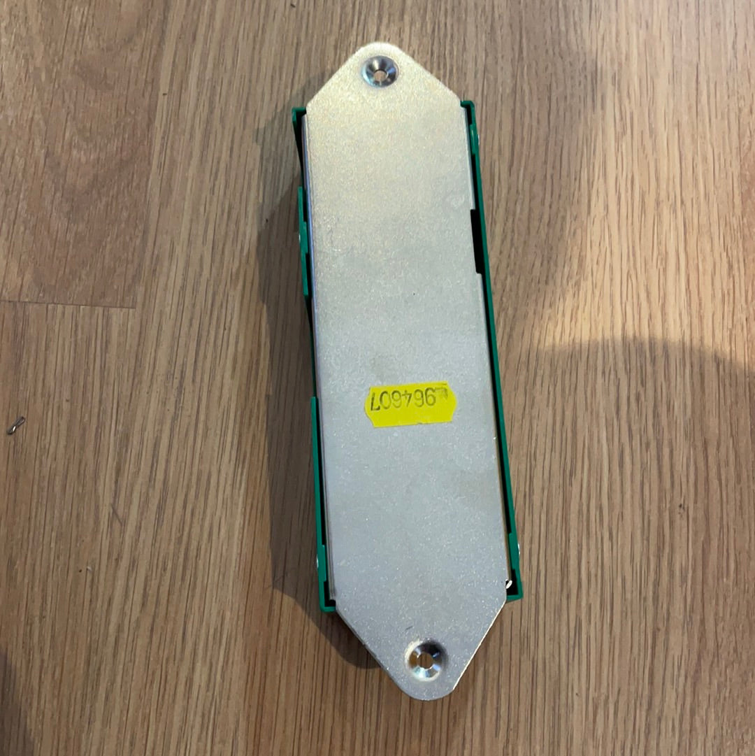 Original GM Opel Omega B Antennenverstärker Neu