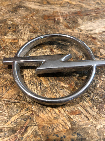 Original GM Opel Astra F Vectra A Emblem Kühlergrill Neu