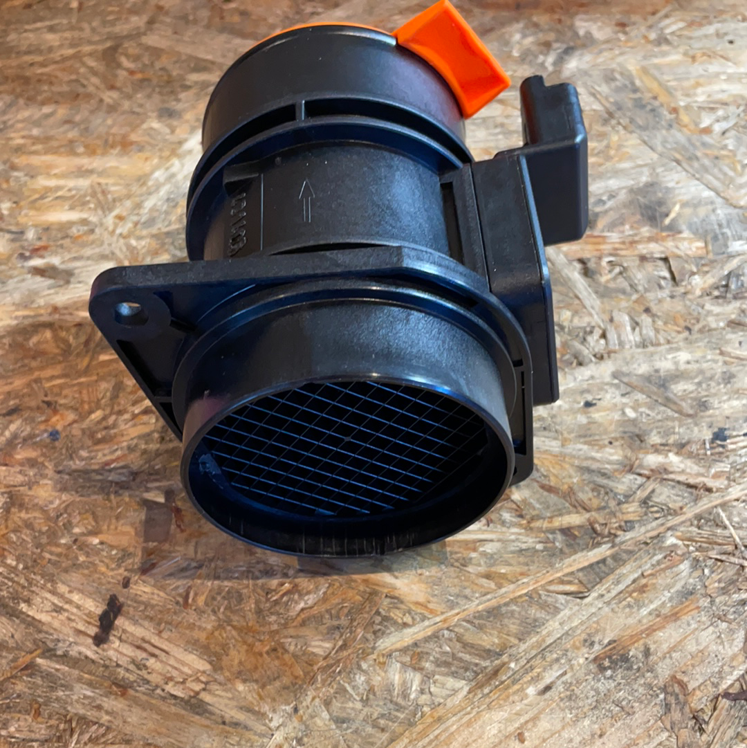 Original GM Opel Movano Vivaro Renault Megane III Luftmassenmesser Neu