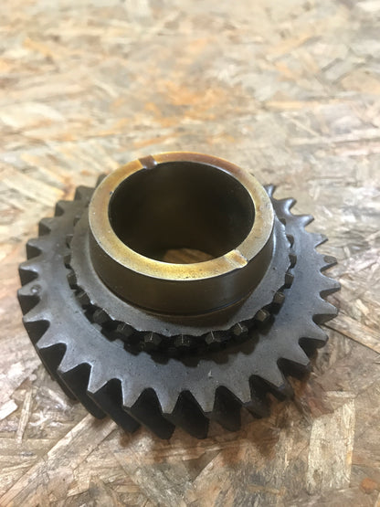 Original Opel Manta B Kadett E 1.0 / 1.2 Getriebezahnrad 4-Gang NEU