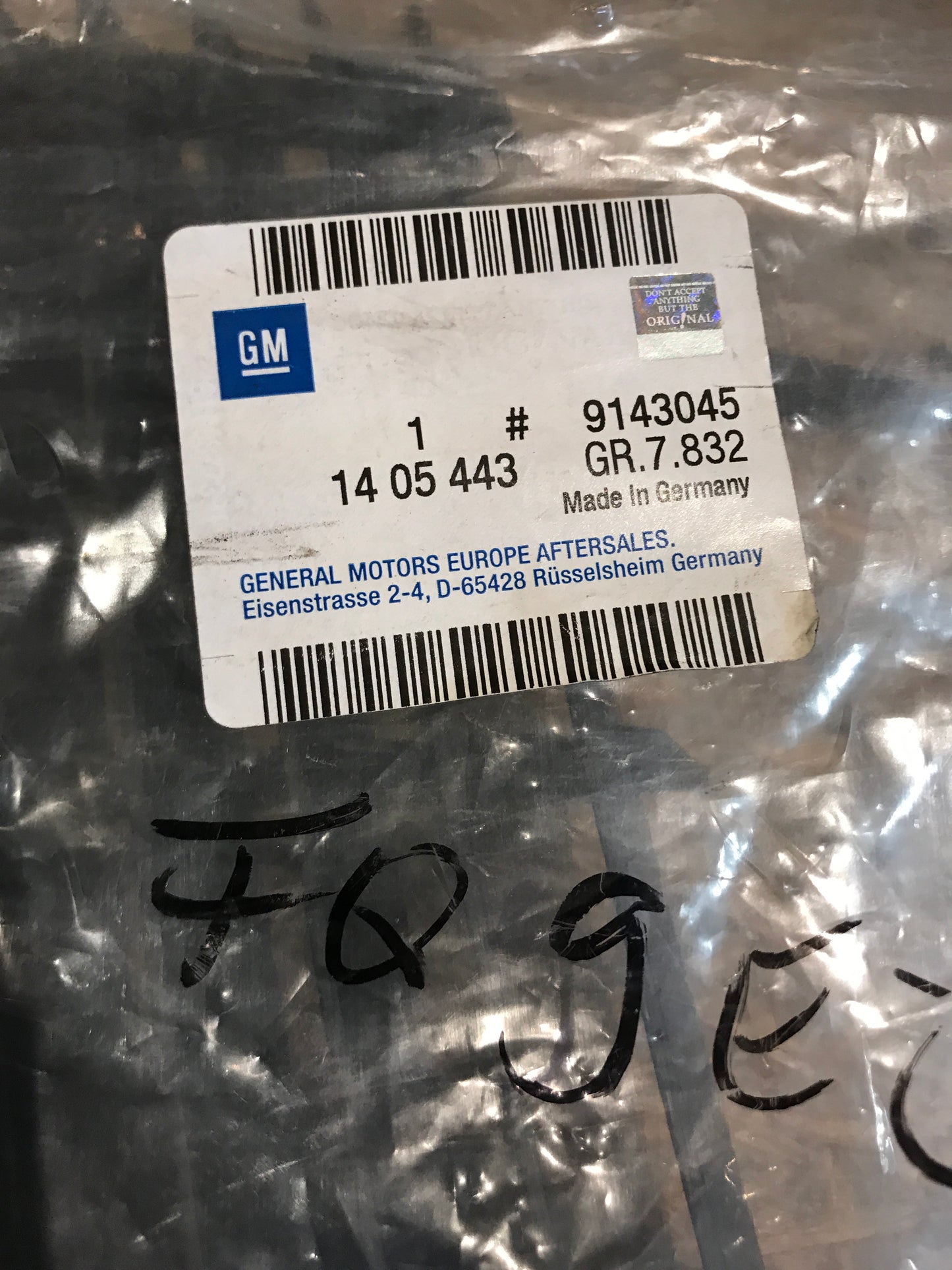 Original Opel Omega B Klappe Abschleppöse NEU