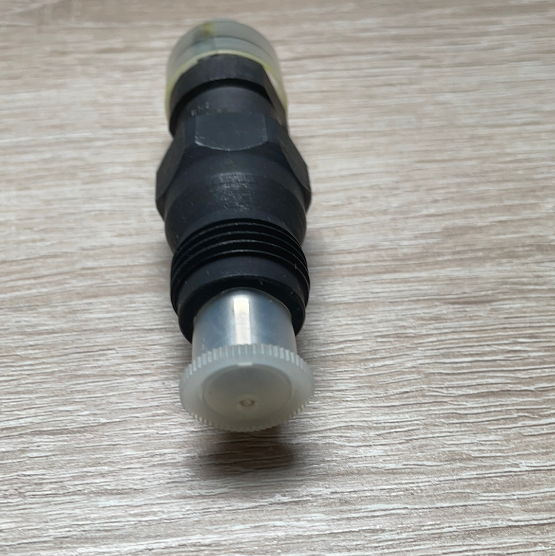 Original GM Opel Ascona C Kadett E 1,6D Einspritzventil Injektor Neu