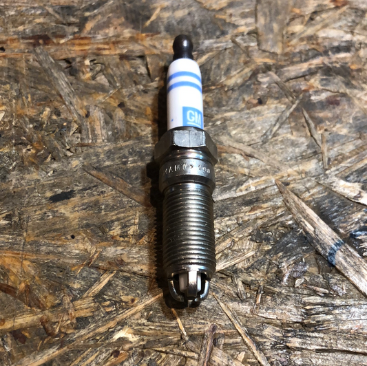 Original GM Opel Speedster Astra G Vectra C 2.2 Zündkerzen Neu