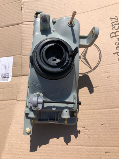 Original TYC Toyota Corolla Scheinwerfer rechts Neu