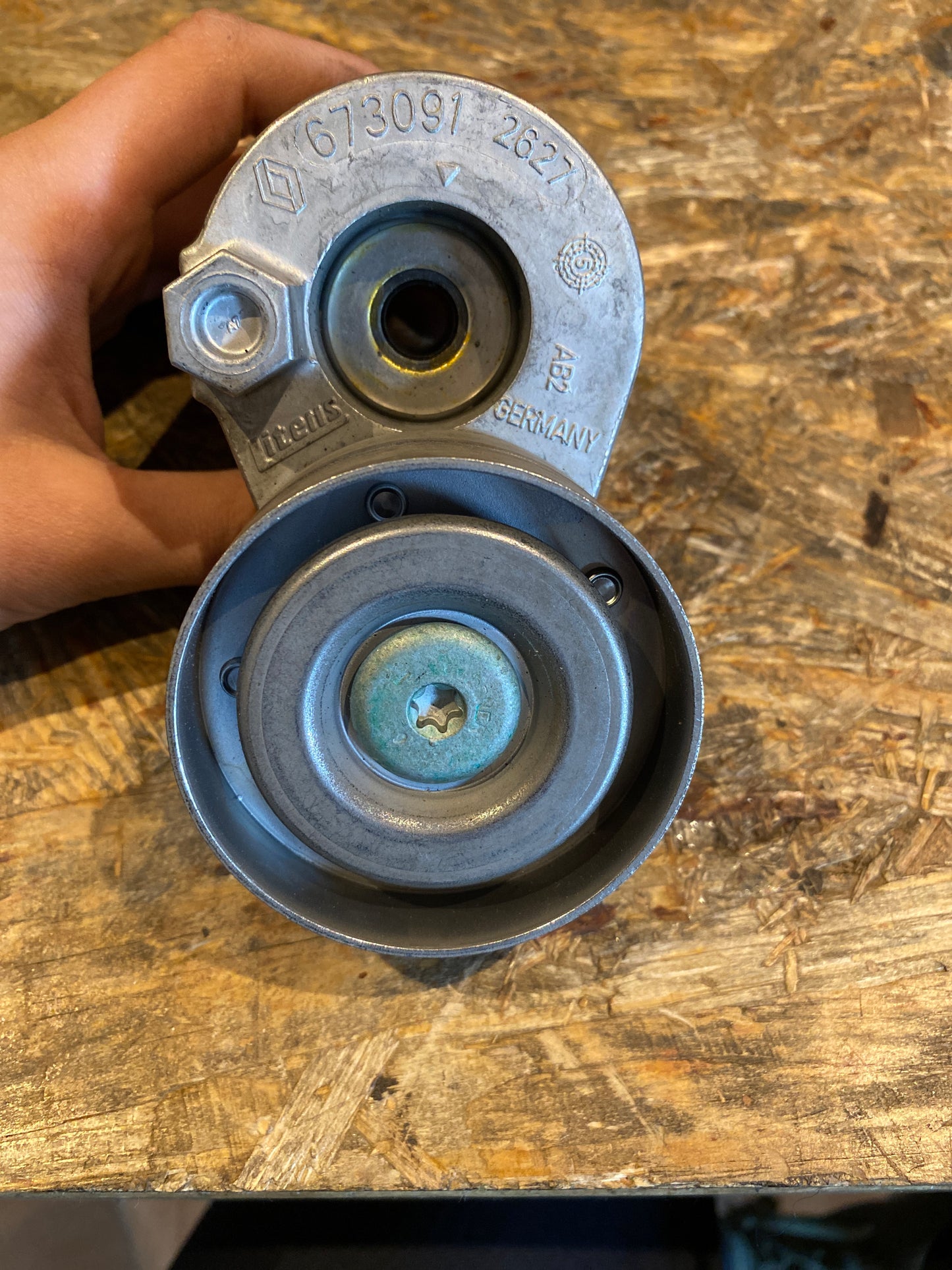 Original Opel Movano Vivaro spannrolle kahlriehmenspanner NEU