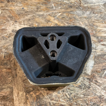 Original GM Opel Ascona C 2.0 Motorlager Dämpfungsblock vorne rechts Neu