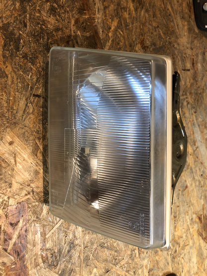 Original GM Opel Kadett D Scheinwerfer Carello links Neu