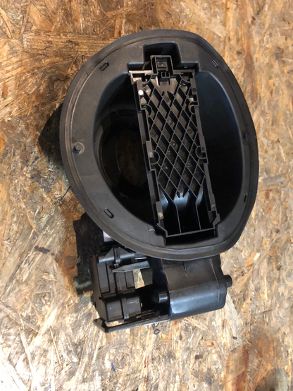 Original GM Opel Astra J Tankdeckel Tankklappe Neu