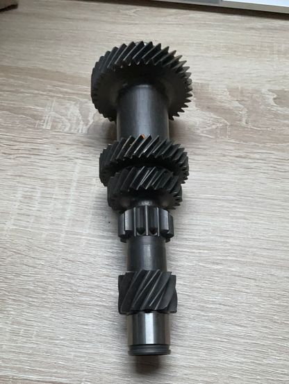 Original GM Opel Ascona C 1,3F10 4Gang Zahnräder Getriebe Neu