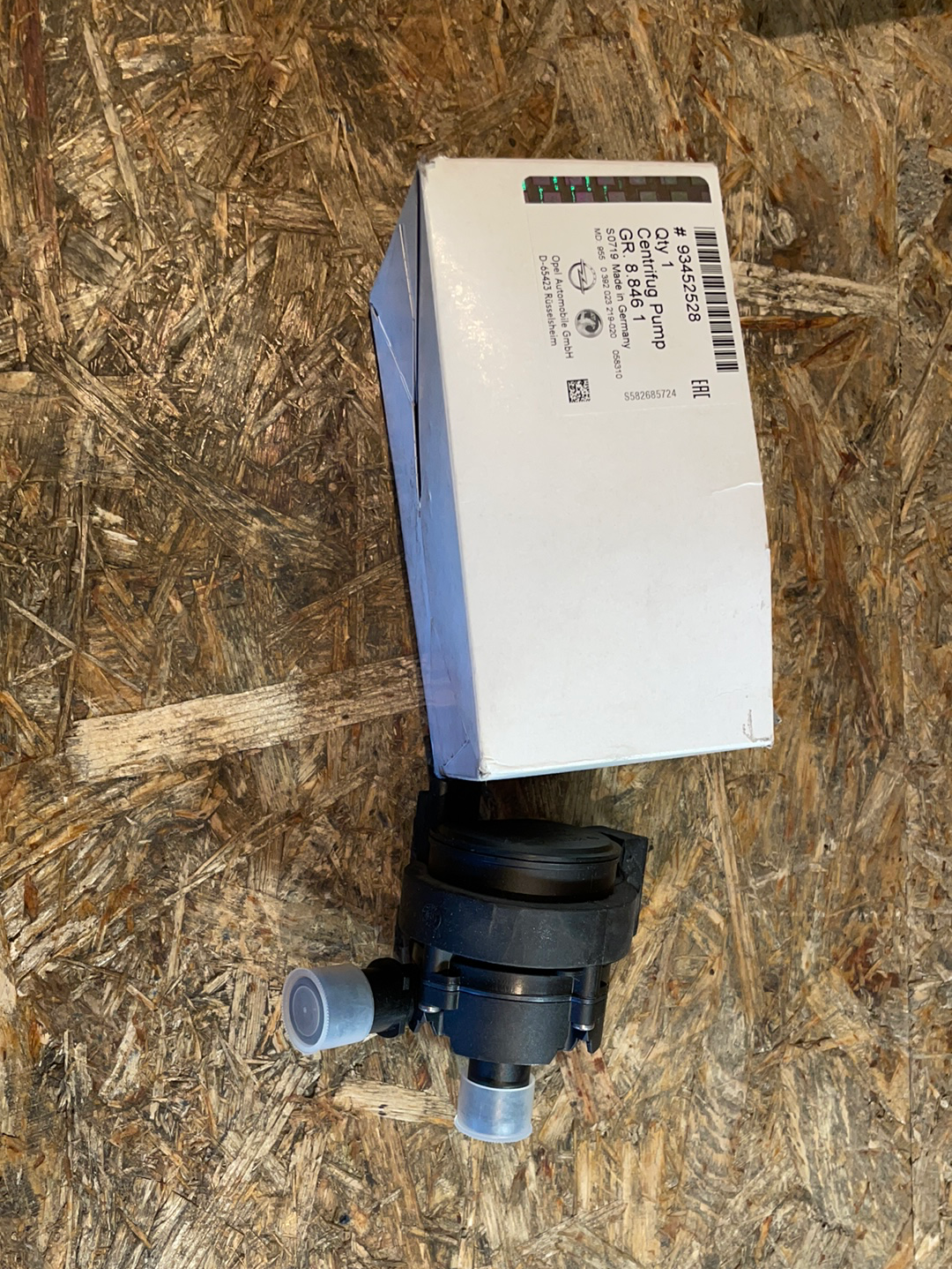 Original GM Opel Movano B Bus Kastenwagen Wasserpumpe Neu