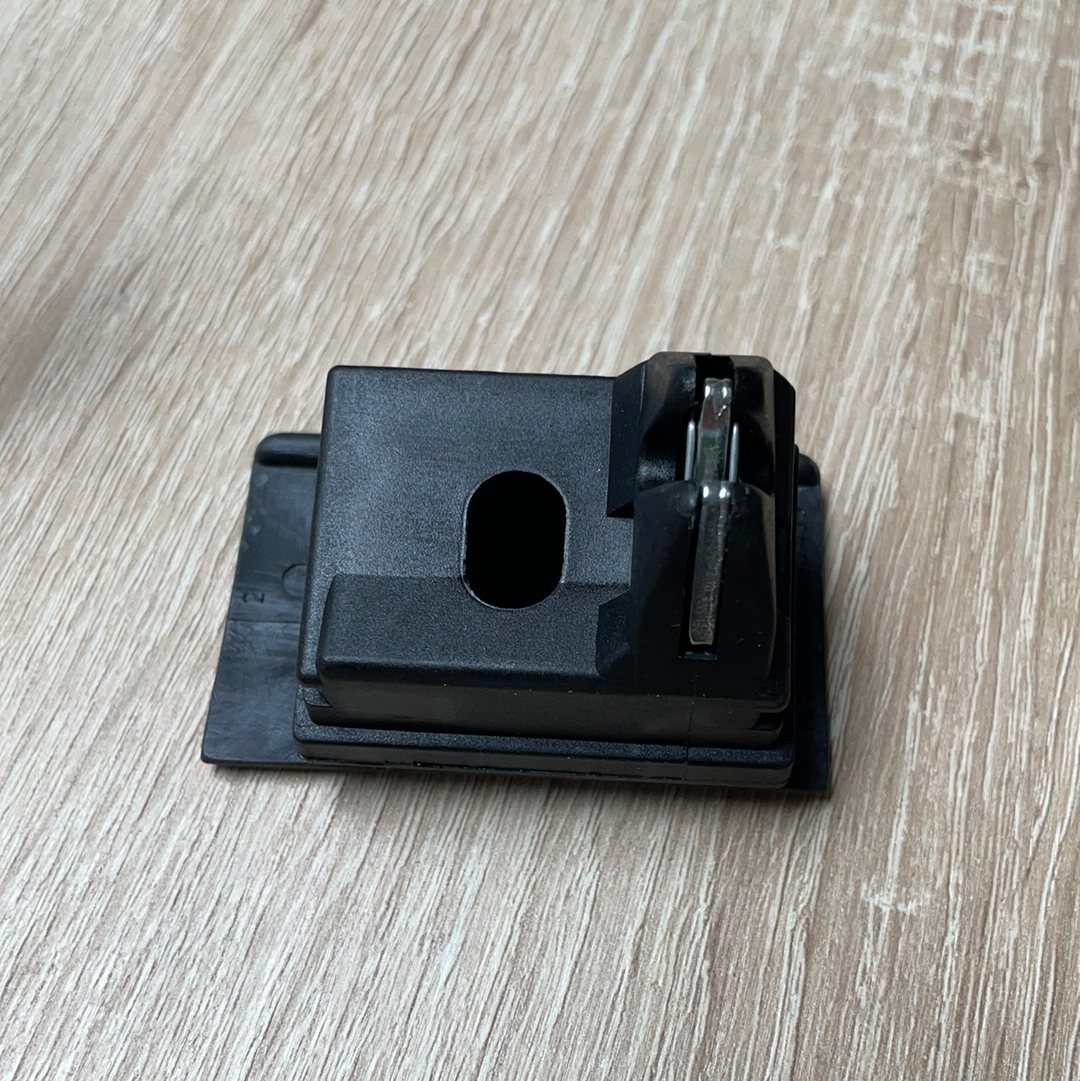 Original GM Opel Kadett E Verschluss Amaturentafelkasten Neu