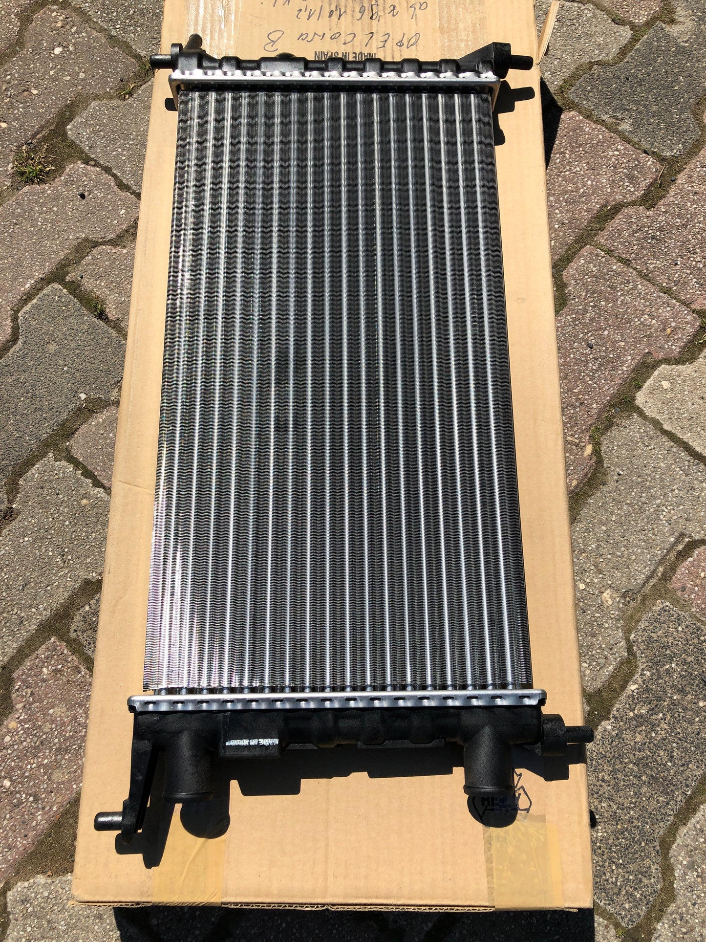 Behr Opel Corsa B Kühler Neu