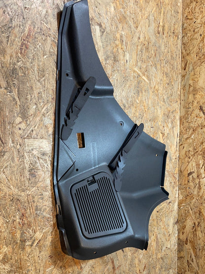 Original GM Opel Astra F 5-Türer Seitenwandverkleidung hinten links Neu