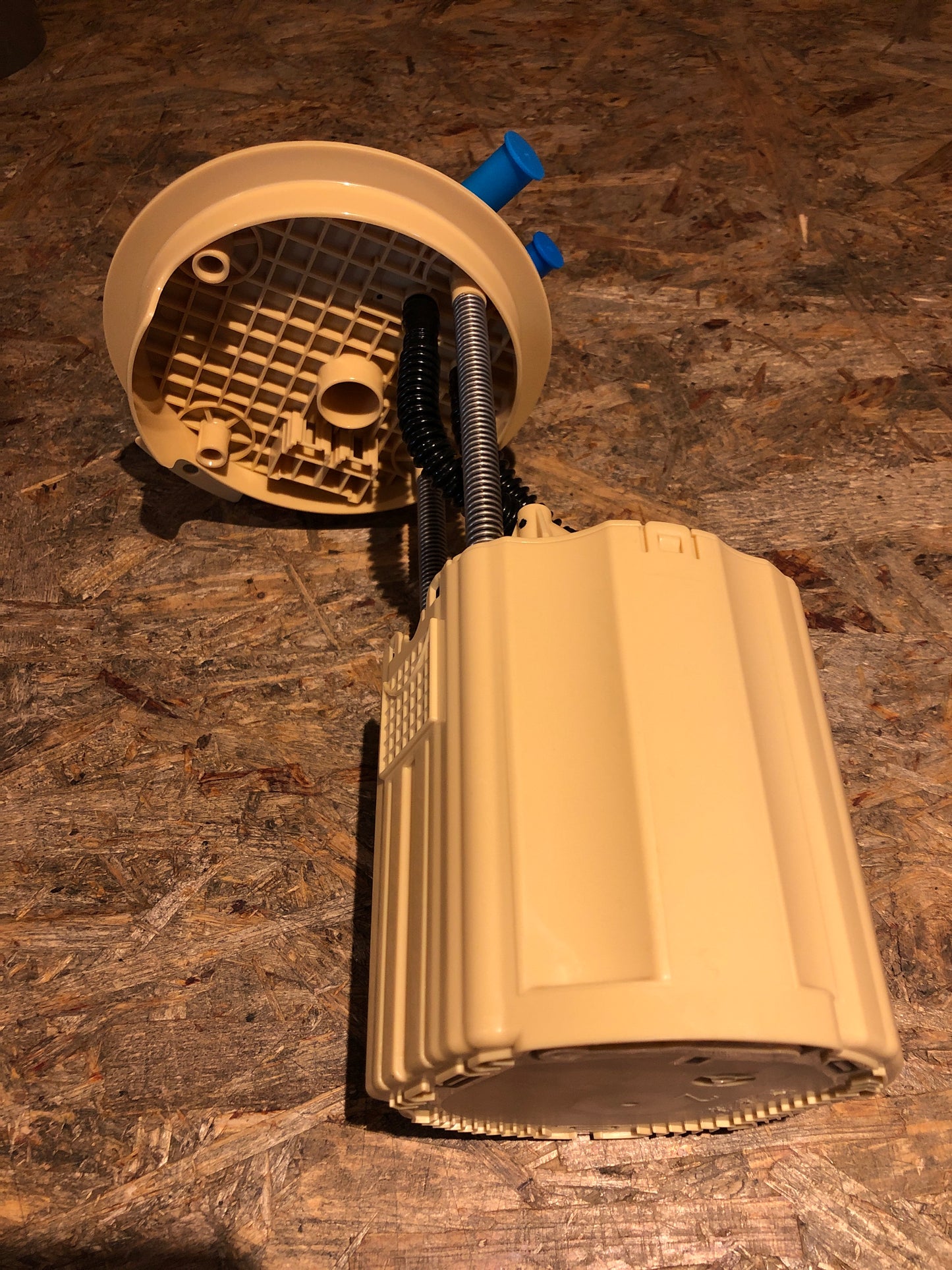 Original Opel Astra J Kraftstoffpumpe Neu