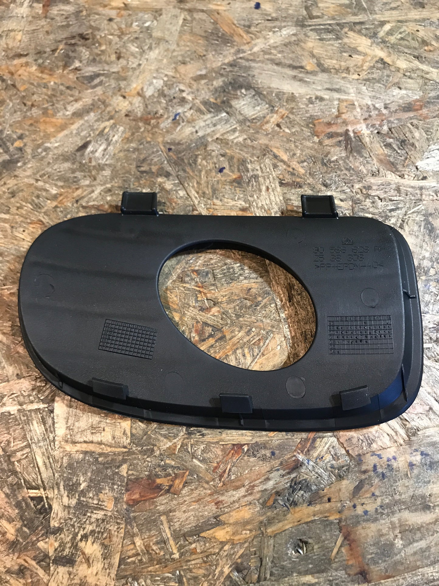 Original Vectra B Stoßstange Blende Nebelscheinwerfer rechts NEU