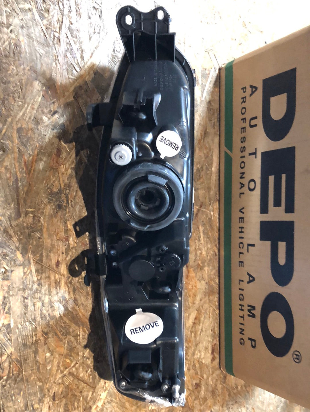 Original Van Wezel Mitsubishi Pajero V20 Scheinwerfer Links Neu