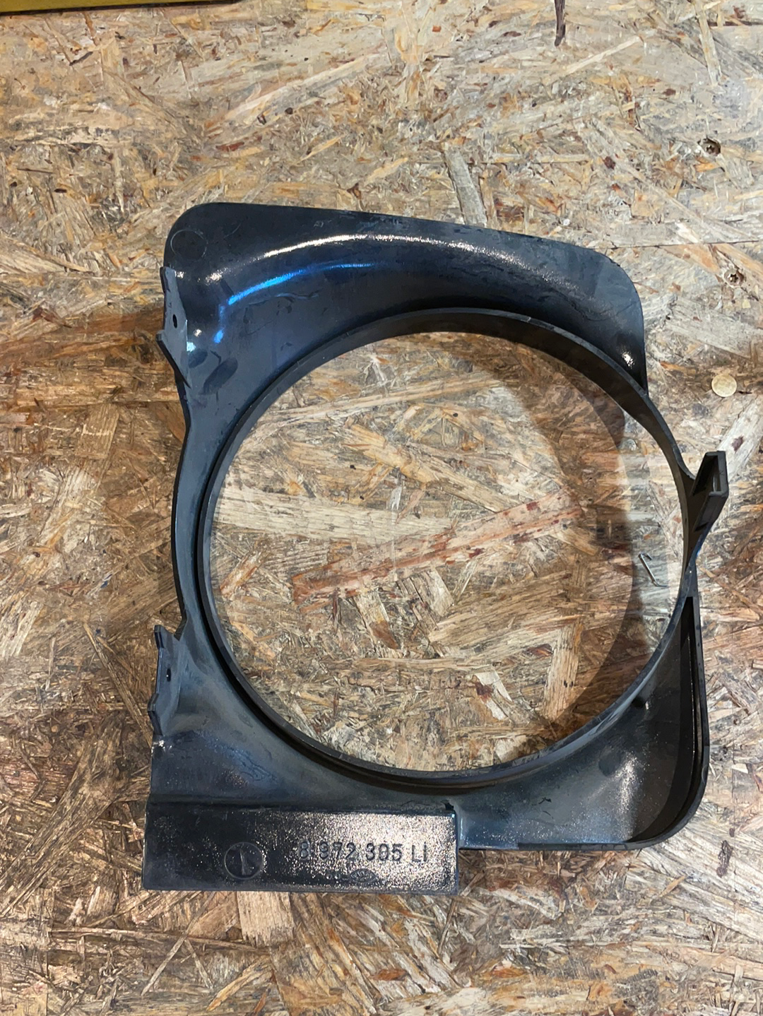 Original GM Opel Kadett C City Scheinwerferblende links Neu