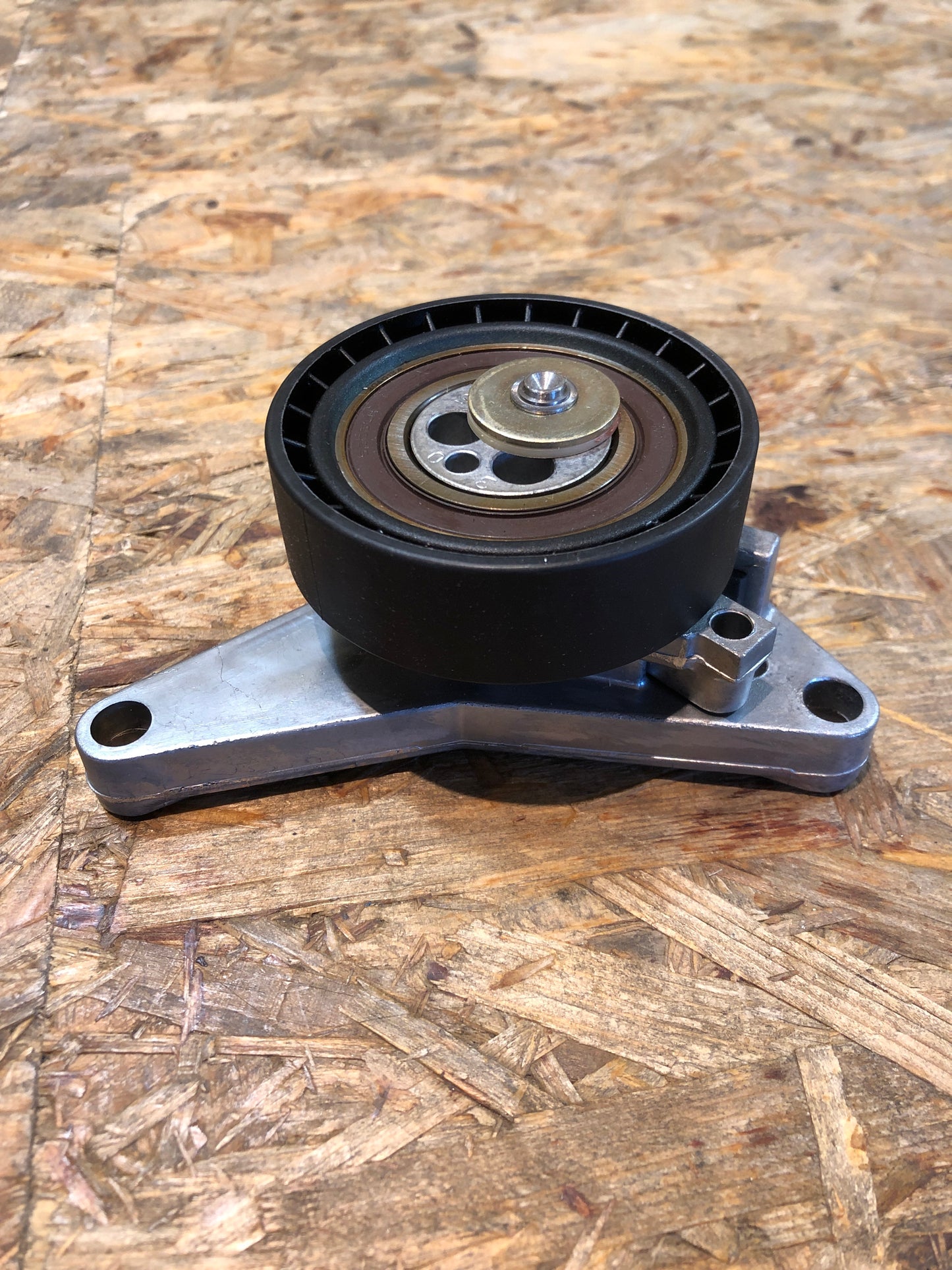 Original GM Chevrolet Daewoo Espero Riemenspanner Neu