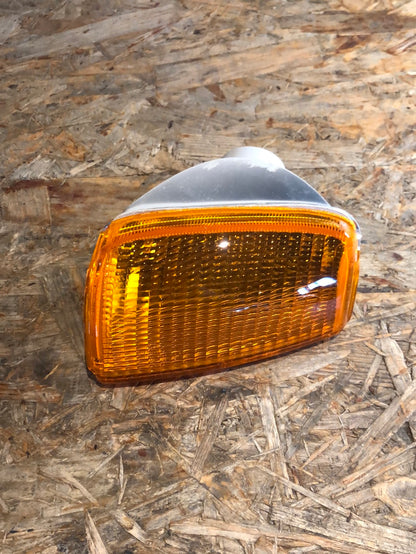 Original Hella VW Polo Lichtgehäuse Blinkleuchte rechts Neu