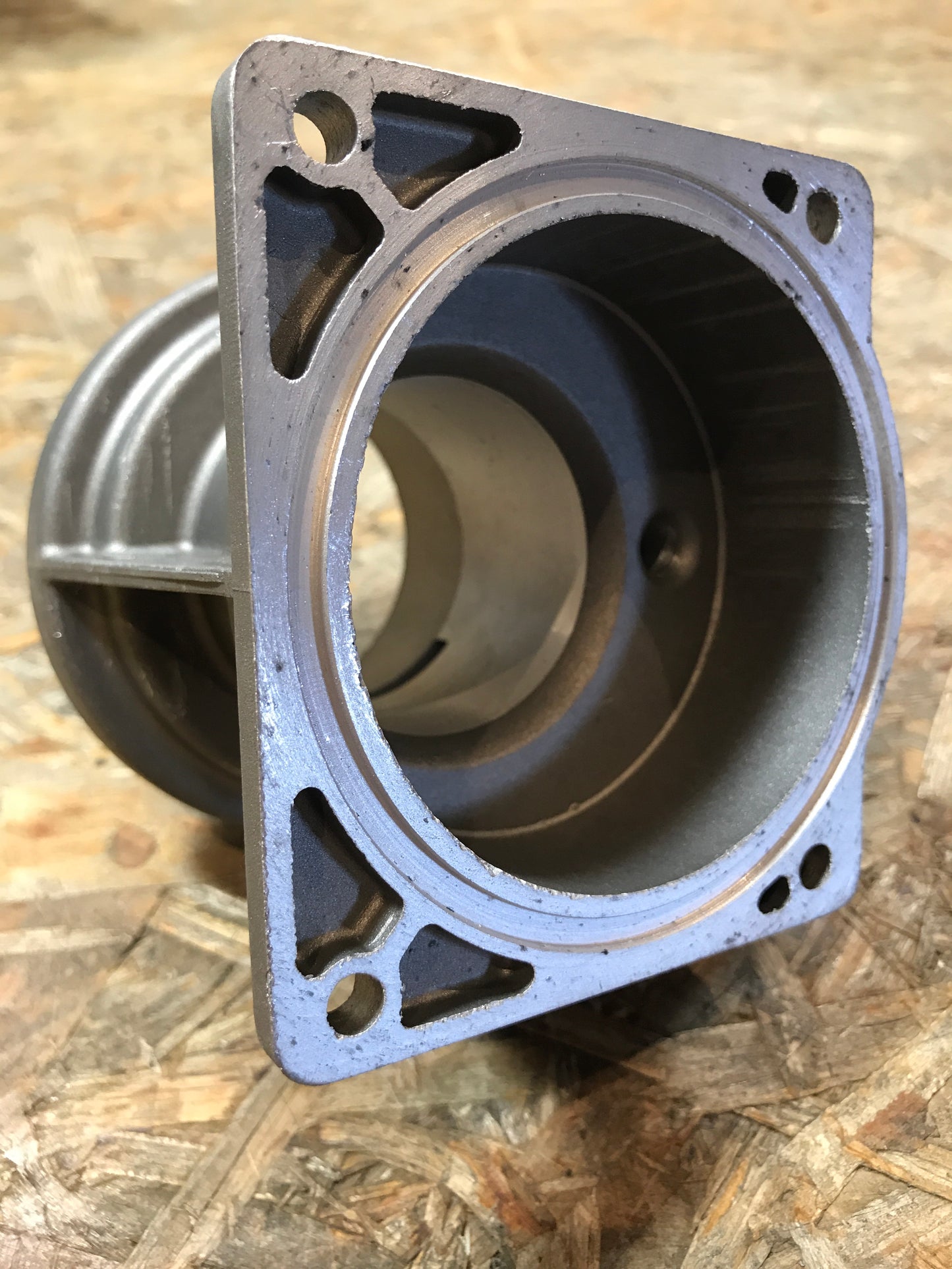 Original Nipparts Nissan Infiniti UVM. Siehe Bild Luftmassenmesser NEU