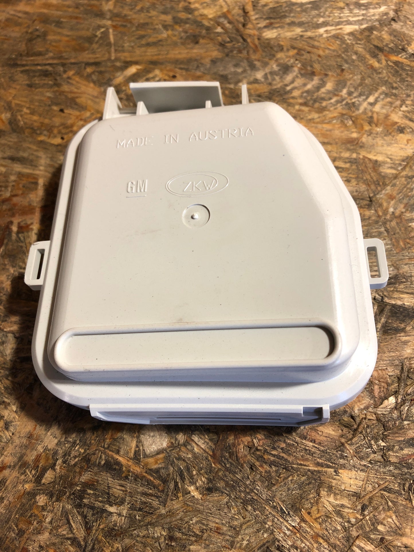 Original Opel Corsa C Abdeckkappe vorne links  Neu