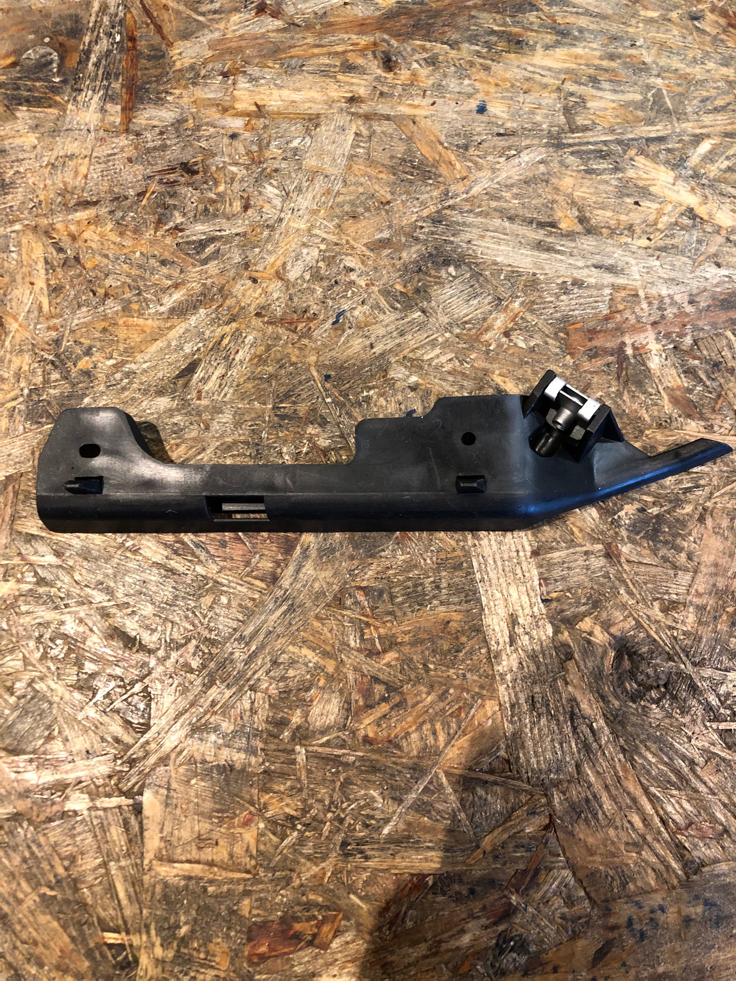 Original GM Opel Astra G Halter Stoßfänger Neu
