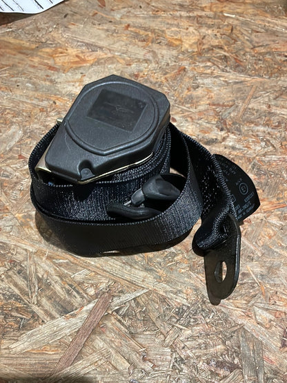 Original GM Opel Kadett E Gurt rechts Neu