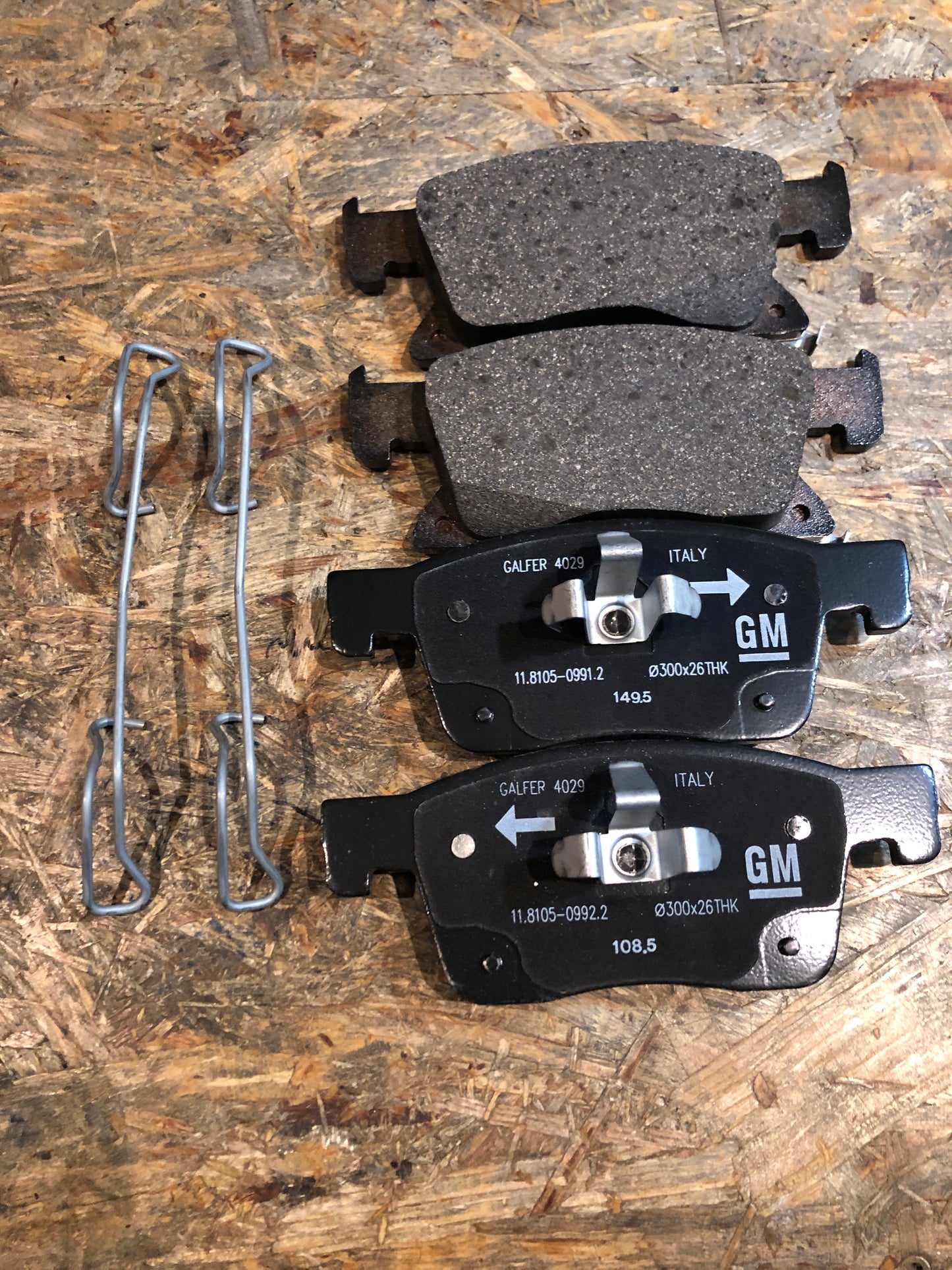 Original GM Opel Astra K Bremsbeläge vorne Neu