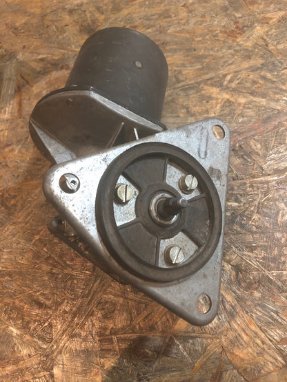 Original Opel Kadett B Wischermotor Neu