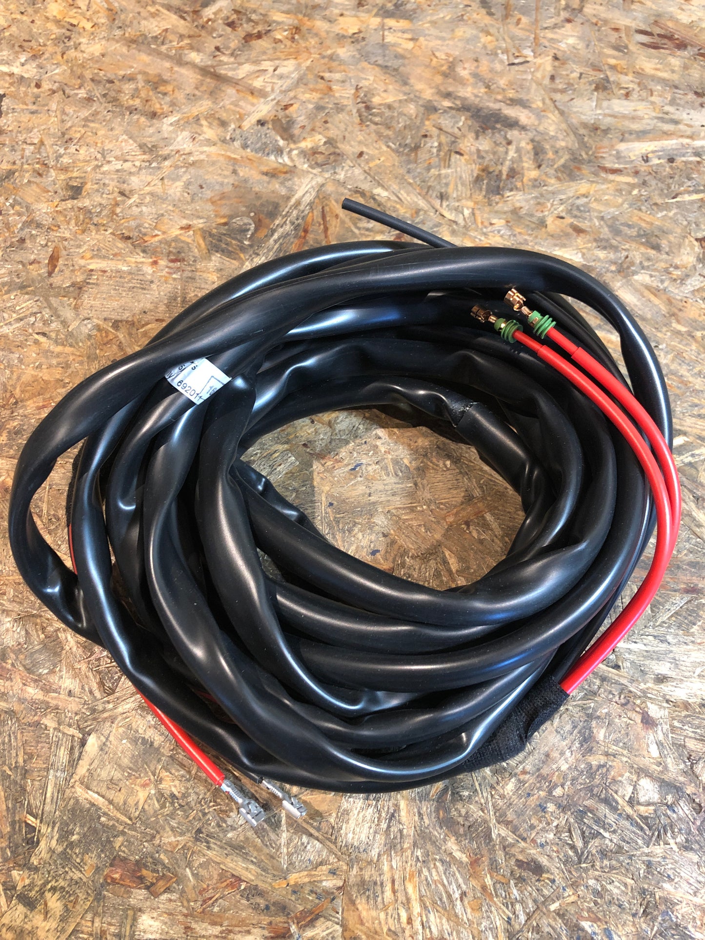 Original GM Opel Vectra C Astra H Zafira B Corsa D/E Antara Kabelsatz Dauerplus Anhängerkupplung Neu