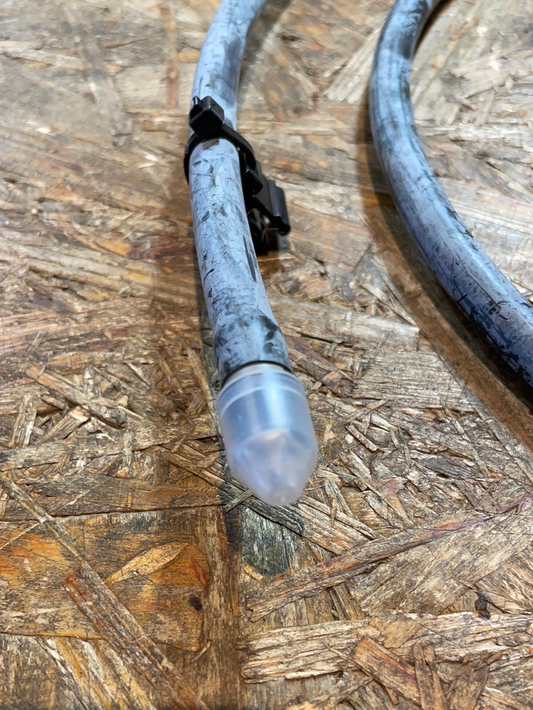 Original GM Opel Astra J Schlauch Scheinwerfer Reinigungsanlage Neu