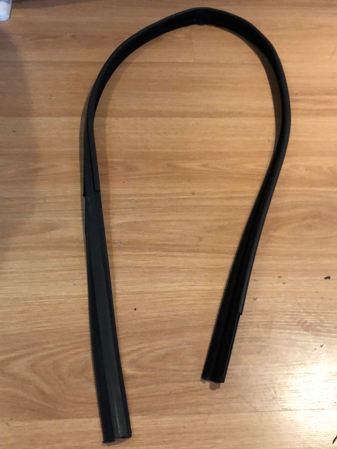 Original GM Opel Corsa C Abdichtung Vordertüre Links Neu