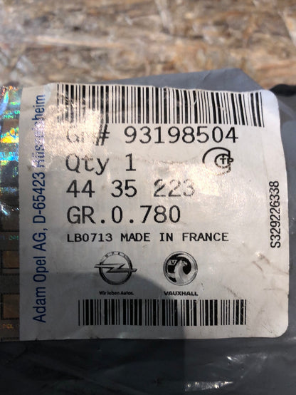 Original GM Opel Movano Kombi 3.0 CDTi Kupplungsnehmerzylinder Neu