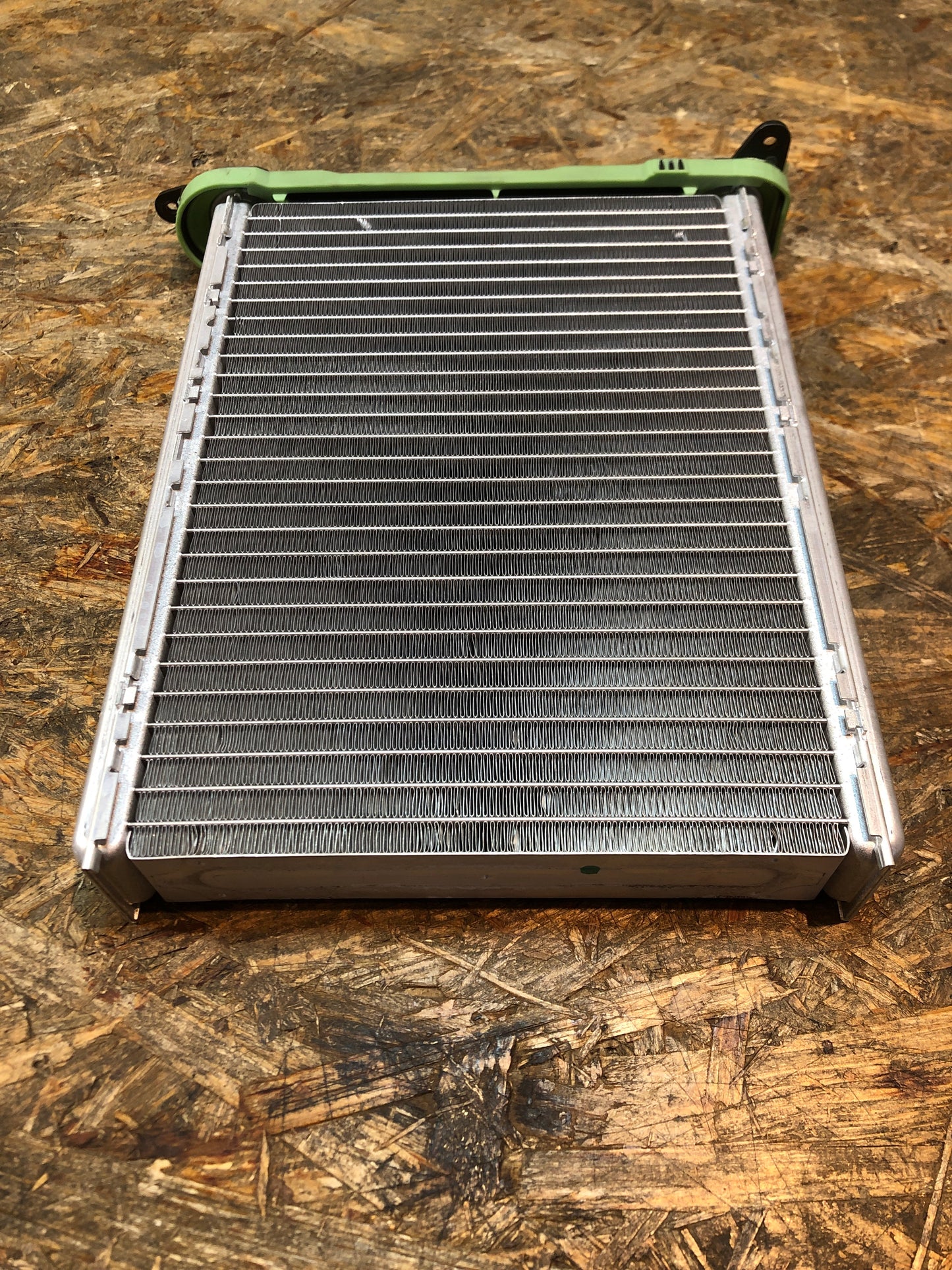 Original GM Opel Vivaro B Wärmetauscher Neu