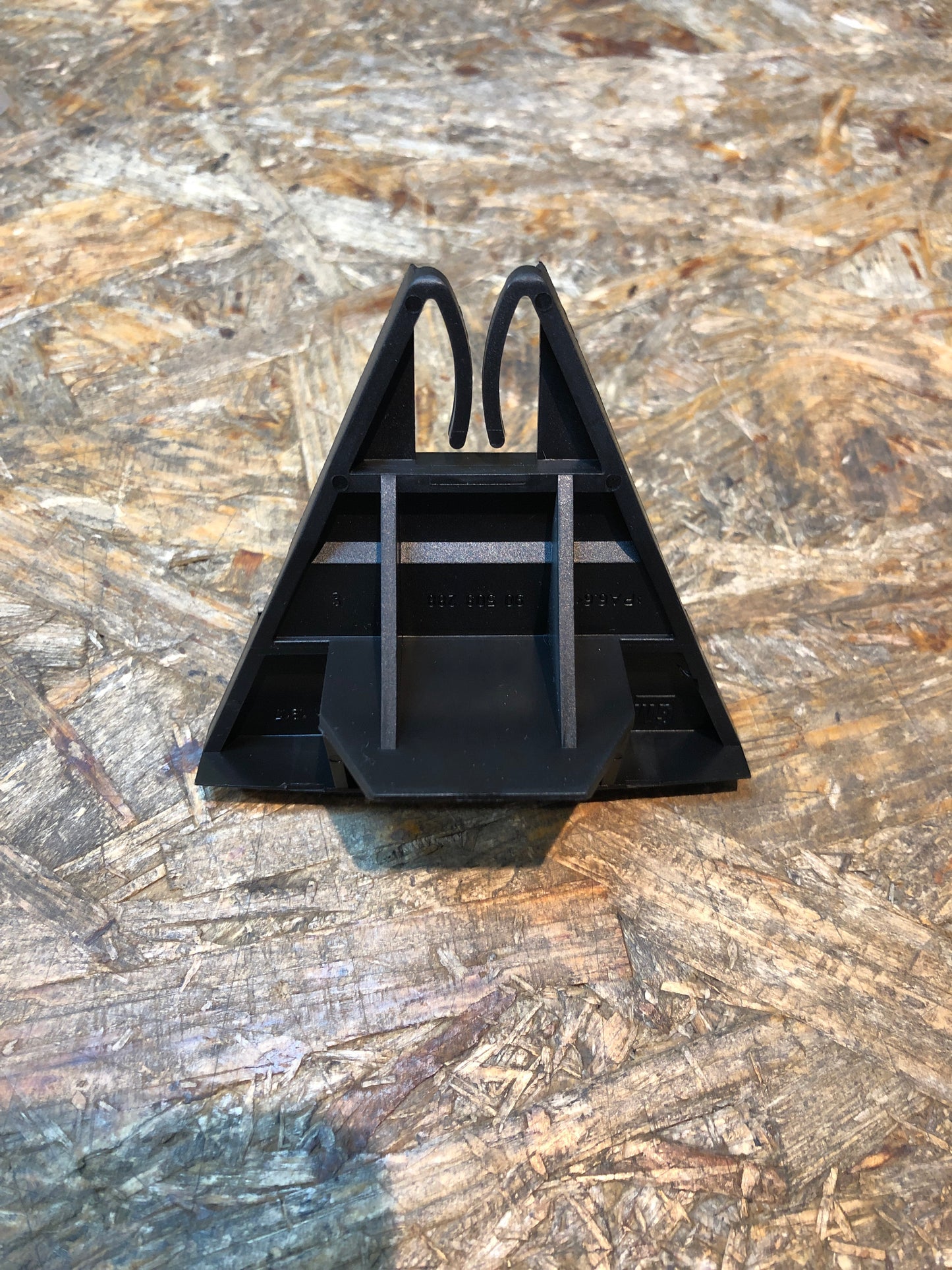 Original GM Opel Vectra B Stütze Stoßstange hinten Neu
