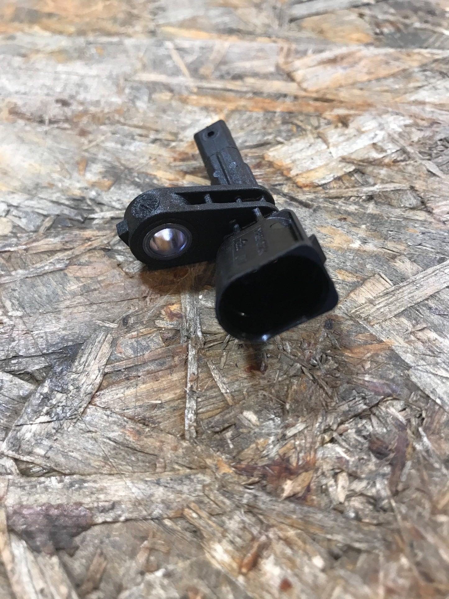 VW Golf 6 Audi A3 / S3 / RS3  TT 8P ABS-Sensor vorne rechts NEU