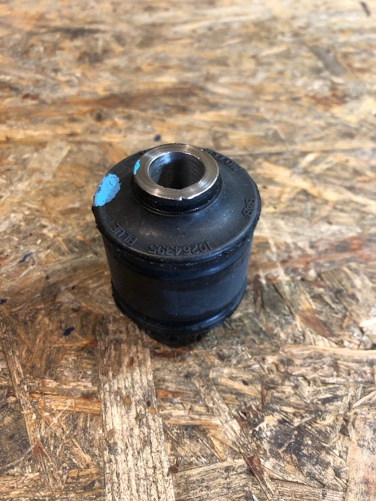 Original GM Opel Sintra Buchse Querlenker Neu